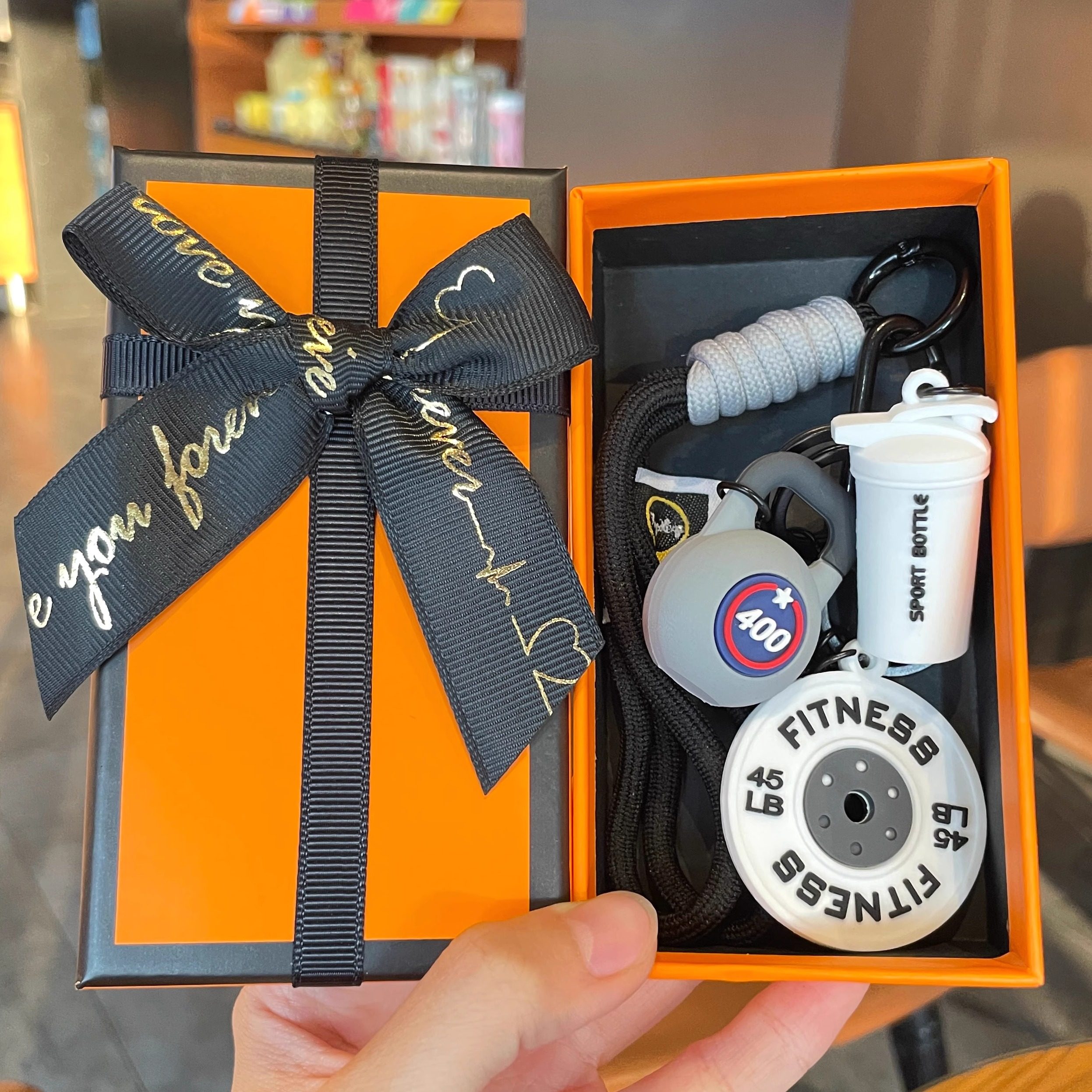 Fitness Keychain Sports Accessories Universal for Men and Women Couple Bag Pendant Dumbbell Kettlebell Souvenir Gift