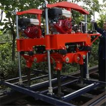 Supply YCD-22 type one-string two internal combustion hydraulic tamping machine Large line hydraulic tamping machine available from stock