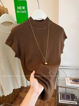 Retro inner half turtleneck short-sleeved sweater for women 2024 new autumn style gentle texture and elegant temperament bottoming shirt