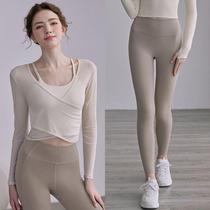 2024 New Yoga Wear Tops Womens Summer High-Level Training Fitness Clothing Sports Pilates Suit with Chest Pad