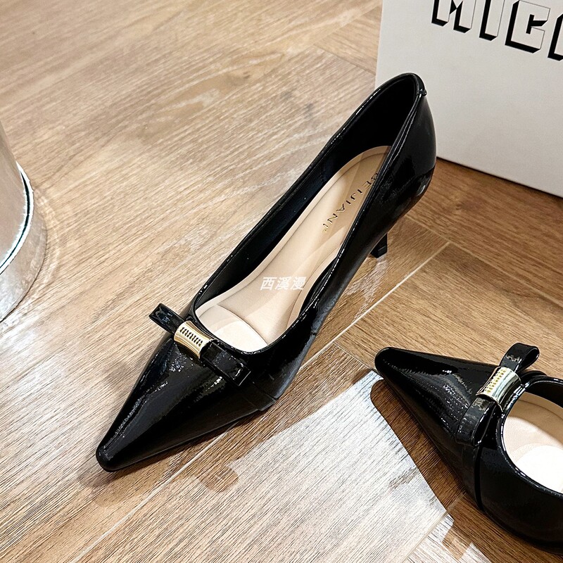 French-Style Pointed-Toe Black High-Heeled Shoes for Women, Thin-Heeled Shallow-Mouthed Single Shoes, New Style, Versatile with Skirts, Commuting Professional Work Shoes
