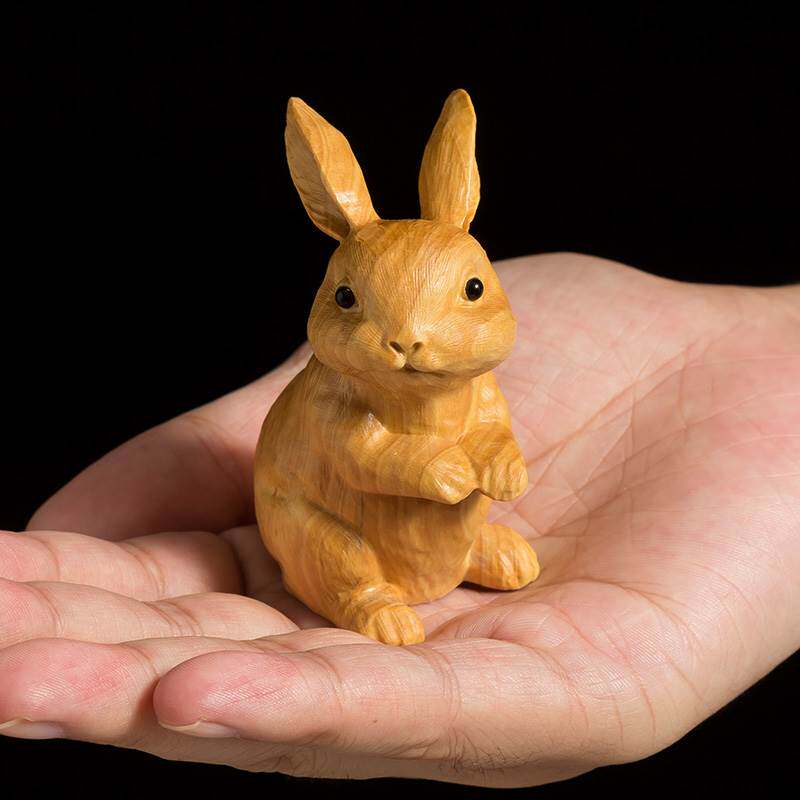 Huang Yang Muk creative cute zodiac rabbit solid wood Wenplay to carve out the handicraft wood sculpted rabbit swinging pieces-Taobao