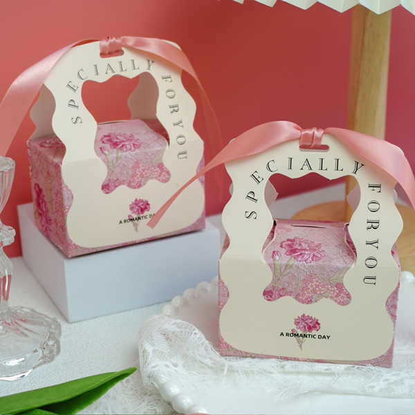Candy Box Candy Box Wedding Candy Box New Product Fancy Internet Hot New Engagement Satchel Candy Box Red