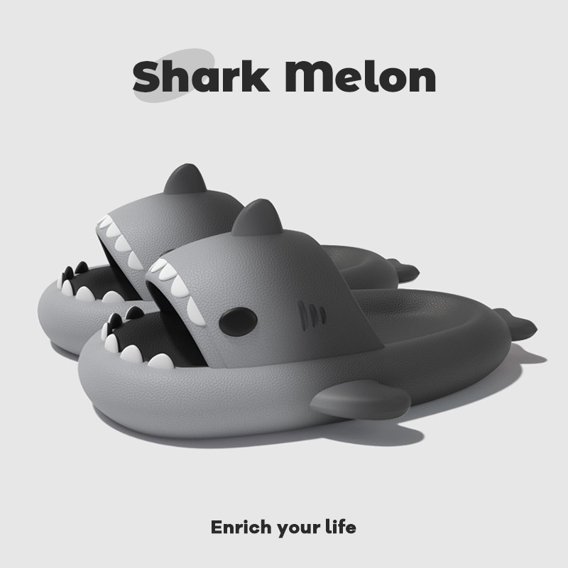 Мужские тапочки Gradient shark; мужская летняя верхняя одежда; новинка 2025 года; мужские сандалии для купания и наступания на дерьмо в помещении для домашнего использования. Изображение 1