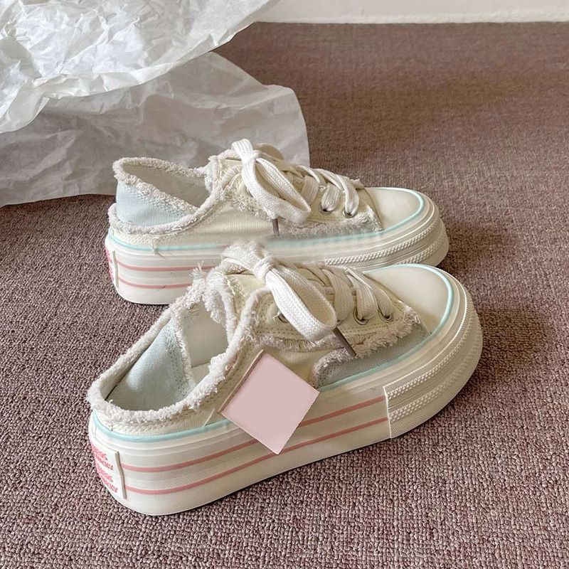 French Uamtor Slip-On Half-Slip Canvas Shoes for Women 2026 Spring and Autumn Breathable Women's Shoes Versatile Two-Wear Casual Shoes French Uamtor Slip-On Half-Slip Canvas Shoes for Women 2026 Spring and Autumn Breathable Women's Shoes Versatile Two-Wear Casual Shoes