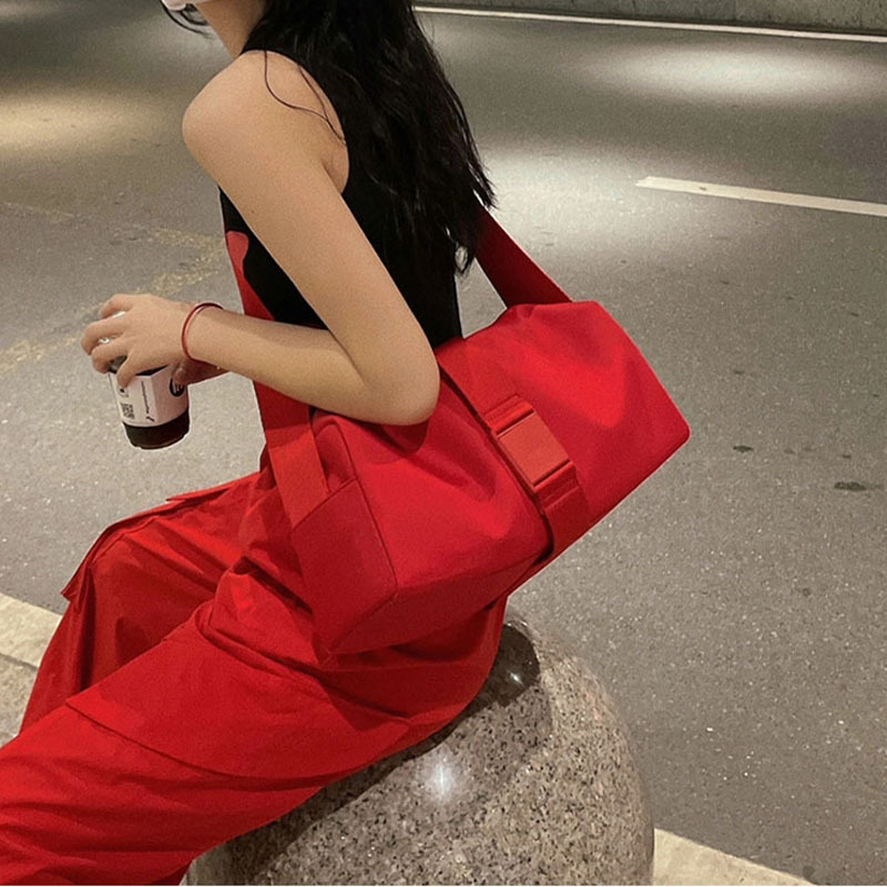 French Fad Zomo Klein Blue Shoulder Crossbody Bag Nylon Oxford Short Trip Travel Bag Women's Sports Fitness Bag French Fad Zomo Klein Blue Shoulder Crossbody Bag Nylon Oxford Short Trip Travel Bag Women's Sports Fitness Bag