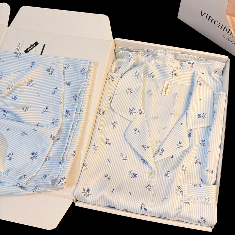 Striped Floral Lace-Trimmed Ice Silk Pajamas for Women, Spring and Autumn Long-Sleeve Gentle Sweet Silk Cardigan Loungewear Set