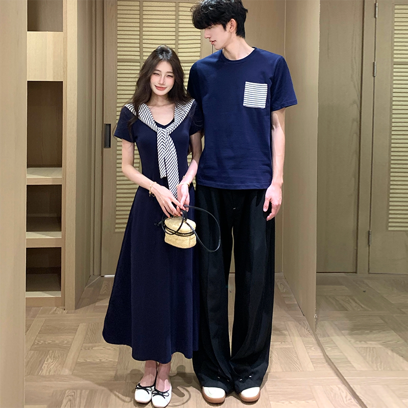 Couple's Outfit: One Skirt and One Shirt, French-Style Faux Two-Piece Shawl Short-Sleeve Dress with a Design That Slims the Waist and Creates an A-Line Silhouette