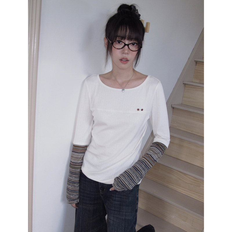 1Moresheep's Color-Blocked Sleeves, Color-Blocked Sleeves with Vertical Stripes, Round Neck, Long Sleeves, Inner Wear, Mori-Style Retro