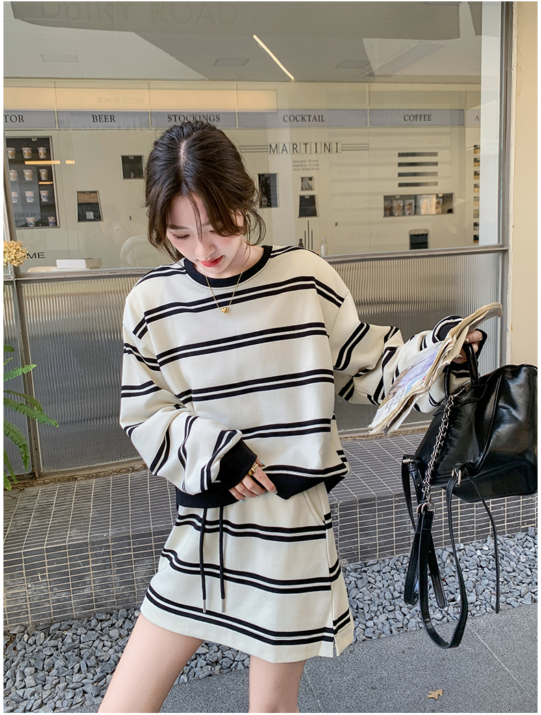 Main promotion: Black and White Stripe Set 191-99117-P145K208_voghion.com