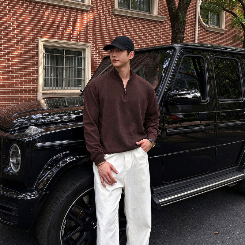 Half-Turtleneck Zip-Up Sweater for Men, Autumn Season, Sophisticated and Understated Luxury Style, Relaxed and Lazy Long-Sleeve Old Money Style Knitwear Half-Turtleneck Zip-Up Sweater for Men, Autumn Season, Sophisticated and Understated Luxury Style, Relaxed and Lazy Long-Sleeve Old Money Style Knitwear