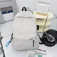 Белая синяя космическая подвеска