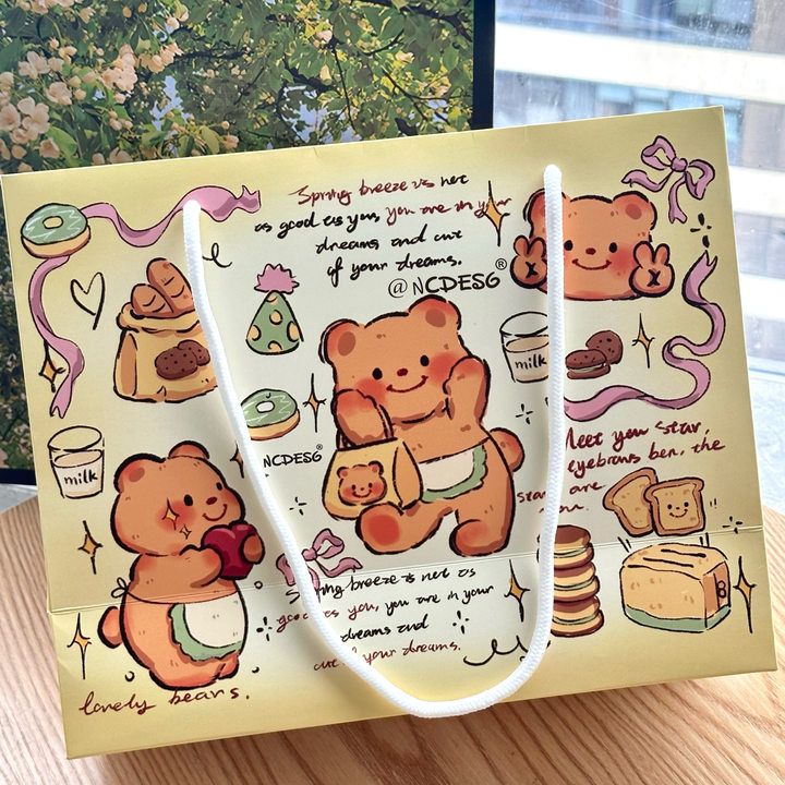 黄油小熊礼品袋：ins风的创意宝藏