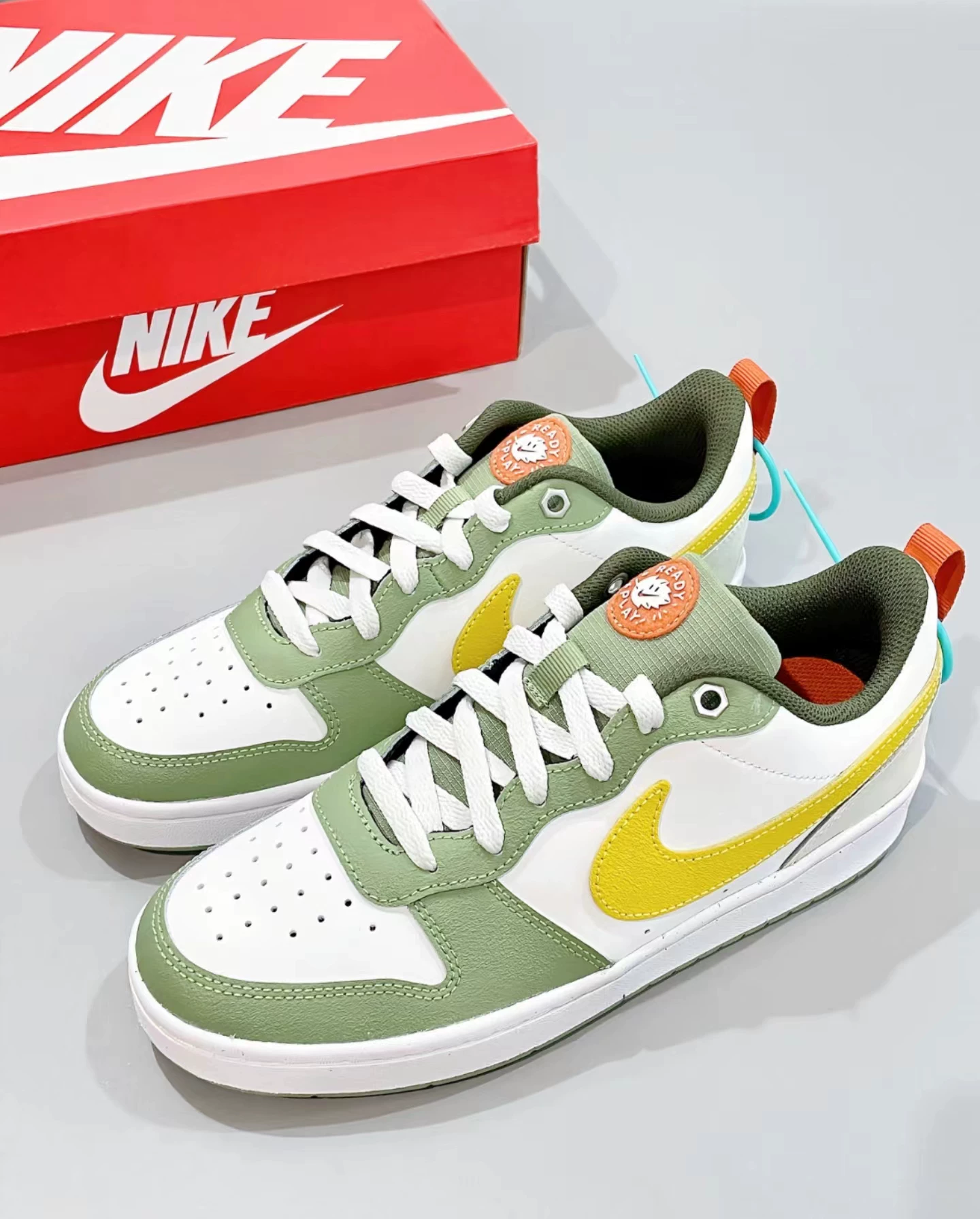 Кроссовки Nike Court BOROUGH LOW (GS) для молодежи спортивно-слегка casual низкие