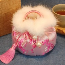 Old-fashioned retro style dowry wedding copper chimney stove for heating small hand stove for winter artifact hand warmer small quilt