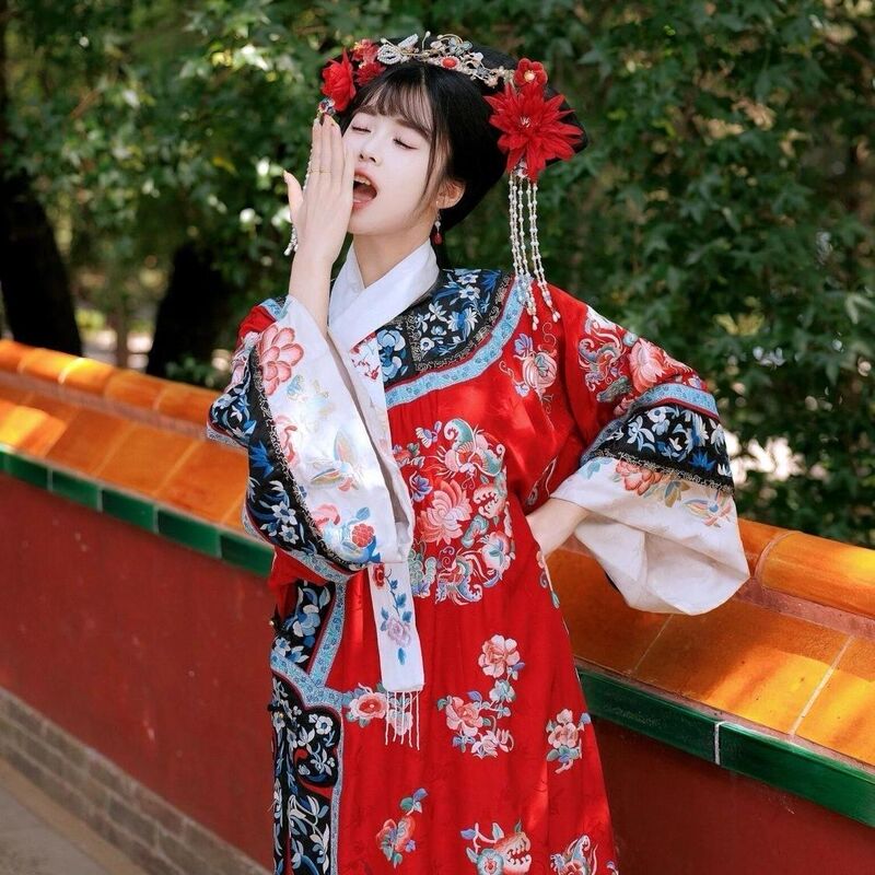 New Palace-Style Qing Dynasty Red Printed Checkered Dress, New Chinese-Style Qing Dynasty Hanfu for Women, Travel Photography Outfit
