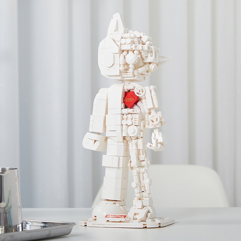 Pinqi Building Blocks Pure White See-Through Semi-Mecha Astro Boy Children's Educational Assembly Toy for Boys DIY Model