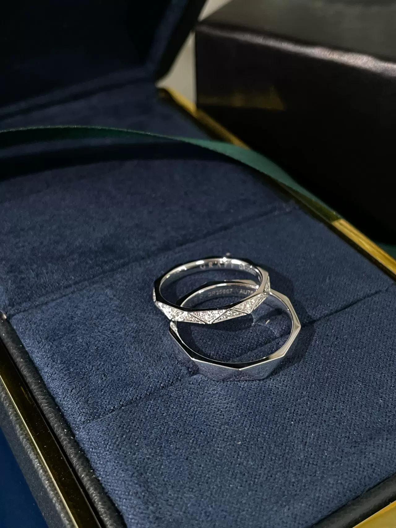 Кольцо для пары с инкрустацией бриллиантами: 18K белое золото, розовое золото, подделка бренда Graff Signature 18K White Gold Rose Gold Diamond Inlay Couple Ring Wedding Rings