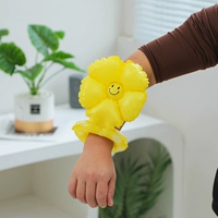 50 желтых ромашек