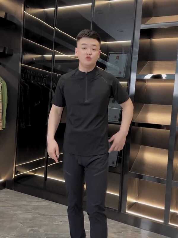 Summer New Men's Short-Sleeved Quick-Drying T-Shirt Sports Casual Top Slim Stand-Up Collar Zipper Breathable T-Shirt Handsome Summer New Men's Short-Sleeved Quick-Drying T-Shirt Sports Casual Top Slim Stand-Up Collar Zipper Breathable T-Shirt Handsome