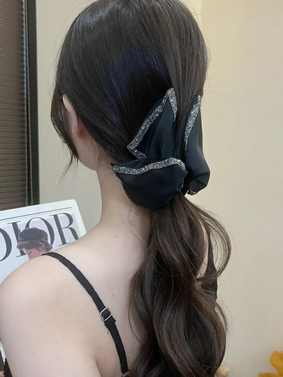 Hepburn Style Back Head Grabber Female 2025 New Shark Clip High-End Accessible Luxury Hair Bow Hairpin Headwear