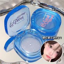 Another step up: the transparent crystal blush palette changes color due to temperature and naturally brightens the vitality of a girl with pseudo-no-makeup blush cream