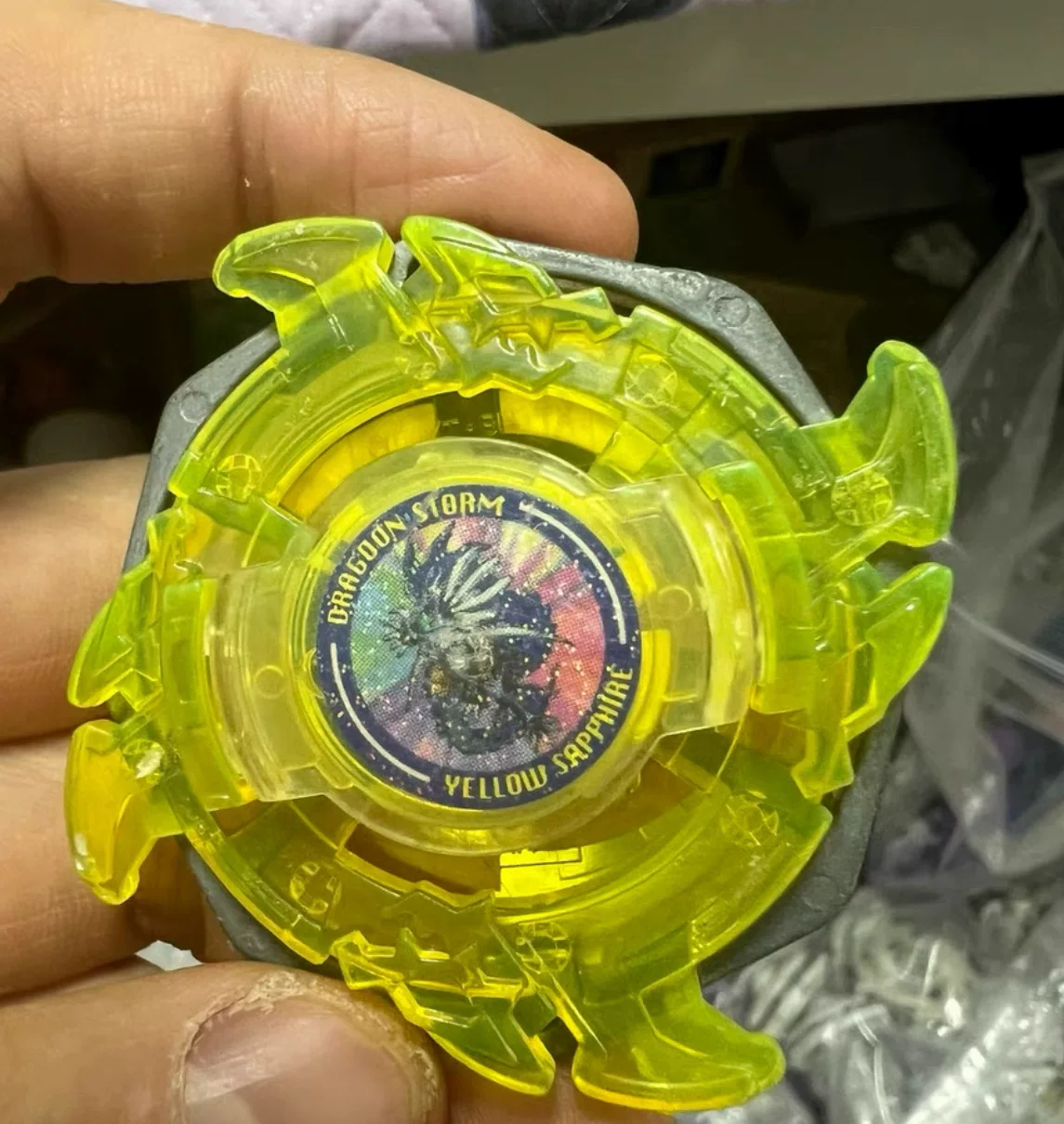 Юла-игрушка Takara Tomy, японская боевая версия, набор цветных персонажей