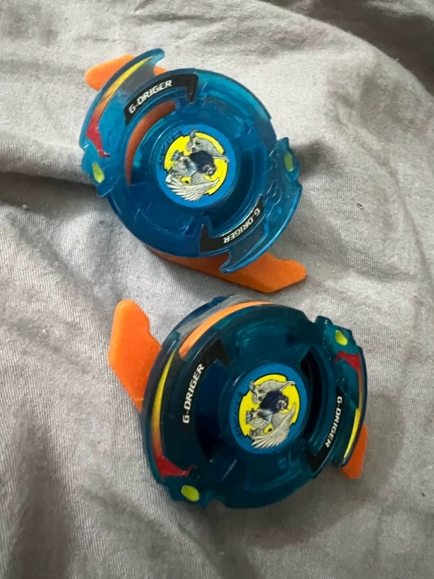 Юла-игрушка Takara Tomy, японская боевая версия, набор цветных персонажей