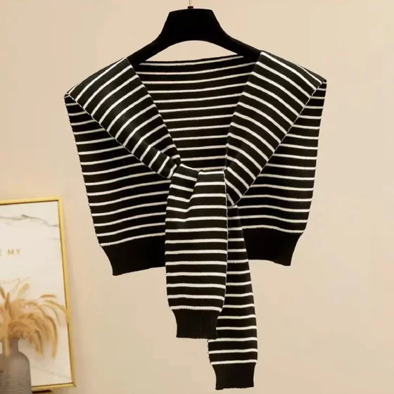 White Striped Knitted Shawl with Knot, Korean Style Versatile Decorative Fake Collar Scarf for Women, Suitable for Spring, Summer, and Autumn