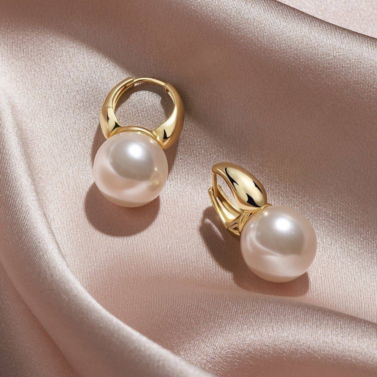 Simple and Elegant Mother-Of-Pearl Earrings for Women, French Style, Large Mother-Of-Pearl Ear Clips, Versatile Mother-Of-Pearl Jewelry
