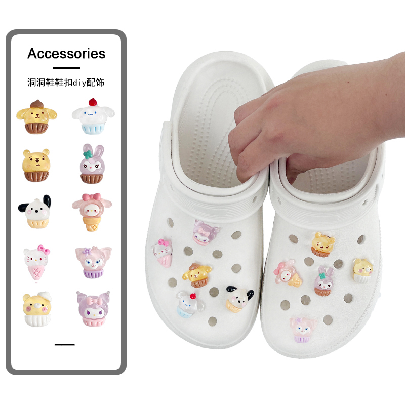 Crocs Shoe Accessories DIY Shoe Charms Sanrio Cake Cute Transparent Decorative Charms Shoe Flowers Suitable for Crocs