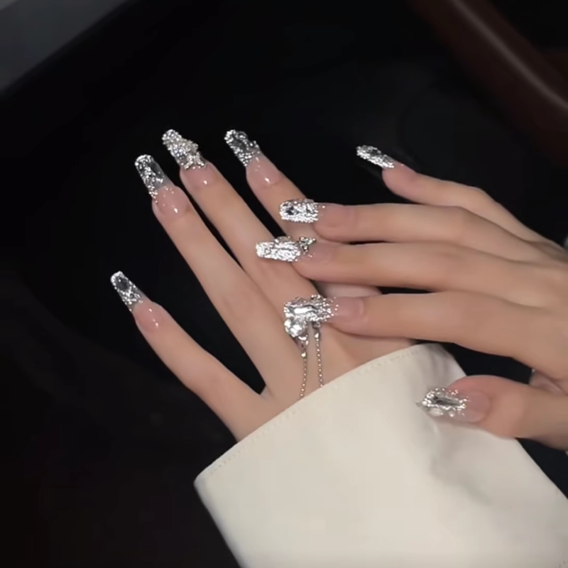 Handmade Wearable Nails with Starry Sparkling Diamonds, Metallic Butterflies, Popular on Xiaohongshu, Reusable Nail Patches