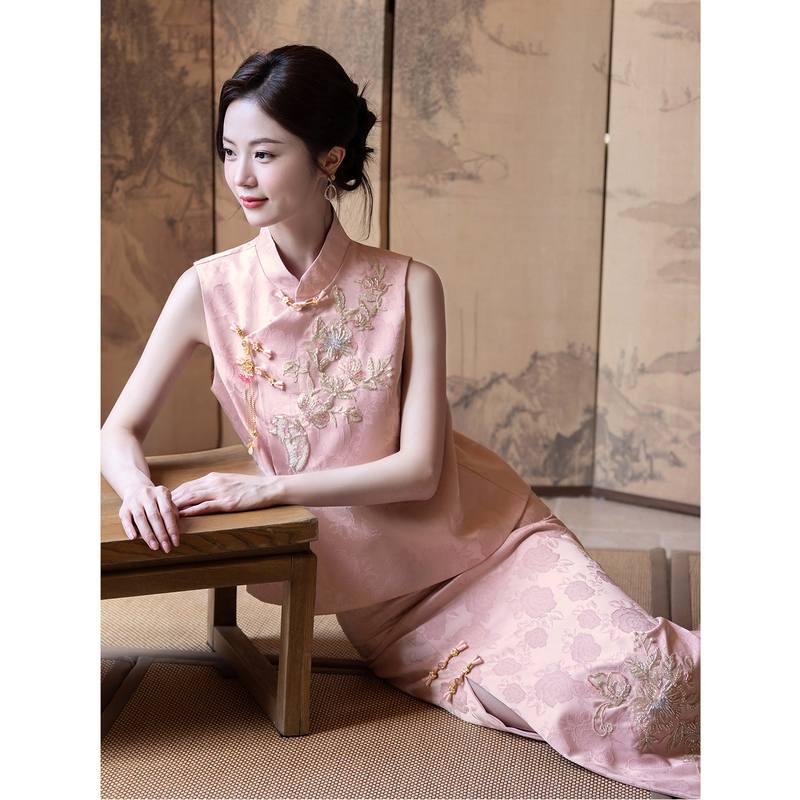 Pink Cheongsam Engagement Dress, New Chinese Style Suit, Niche High-End Toast Dress, Bride's Whitening Dress for Homecoming and Thank-You Banquet
