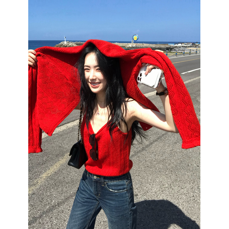 Isaro Uu Two-Tone Custom-Dyed 100% Wool Knit Set ~ Diamond Hollow-Out Camisole + Cardigan for Autumn Wear