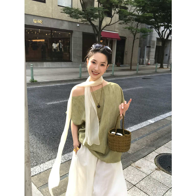 Isaro Uu Color-Blocked Tie-Up Blouse~ Lyocell Linen Off-Shoulder Lazy Top