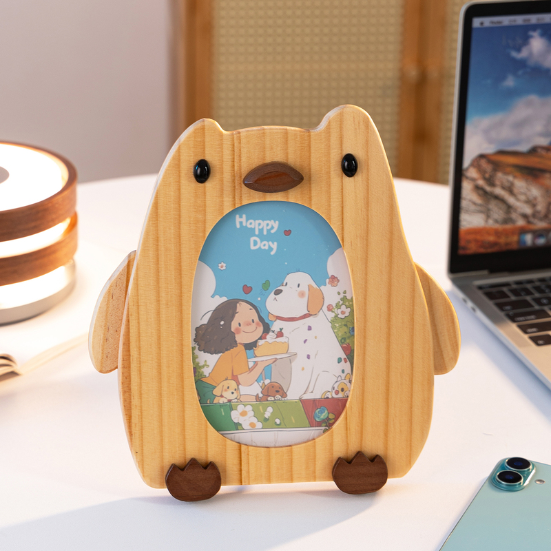 Gift Solid Wood Photo Frame Display Stand, High-End Original Decorative Ornament, Children's Growth Photo Frame, Cute Children's Travel Album