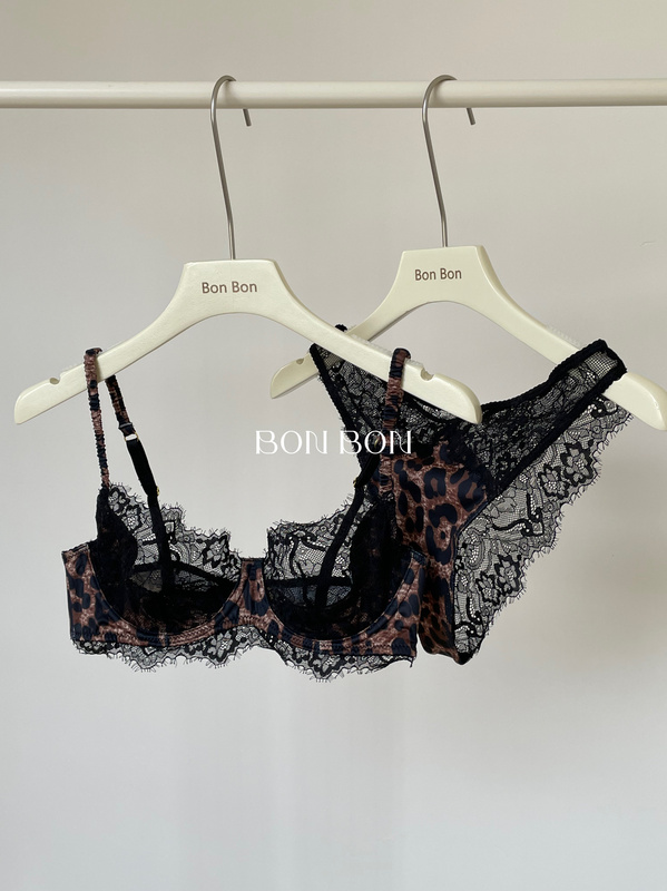 Bonbon·French-Style Sexy Leopard Print Lingerie Lace Mesh Pure Desire Beauty Back Bra Set for Large Busts, Slimming and Thin Style