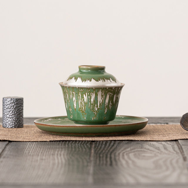 Handmade silver color Sancai covered bowl, high-end gilt silver tea cup, personal ceramic tea bowl with lid, Kung Fu tea set
