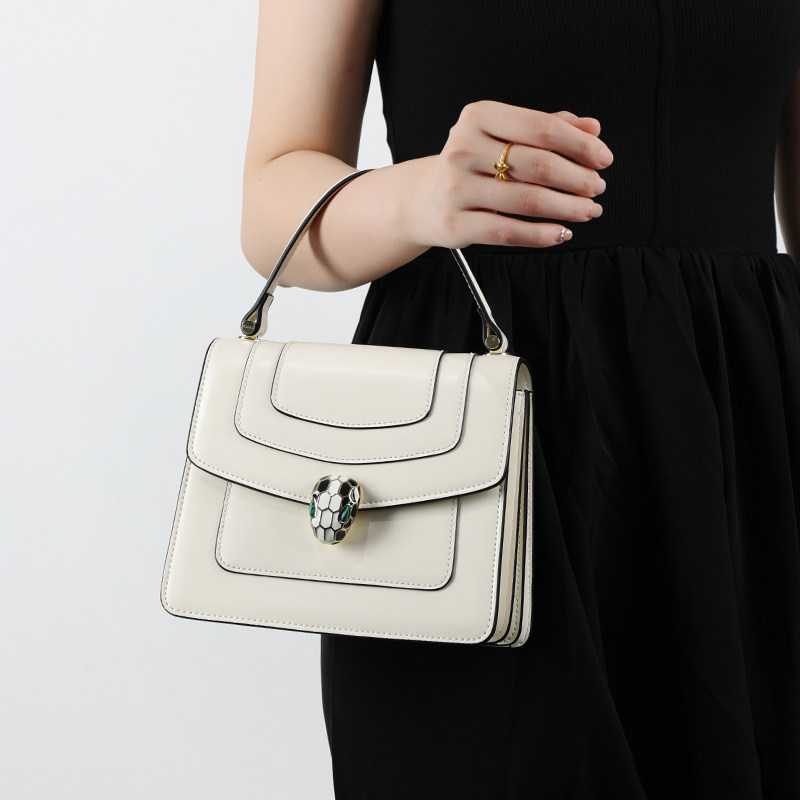 Combatc&Kking Chinese Valentine's Day Gift for Girlfriend, 2025 New High-End Handbag, Birthday Gift for Girls