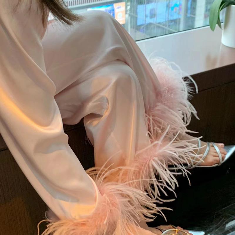 Spring and Summer Style Gift for Best Friend, High-End Ice Silk Pajamas for Women, Feather Sleeves, Elegant Ostrich Feather Long-Sleeved Loungewear, Gift Box Set
