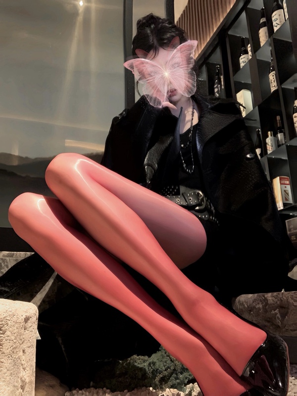 2026 Lucky Red Fortune Style Retro Big Red Leggings Sexy Modern Shiny Stockings Zodiac Year Black Stockings