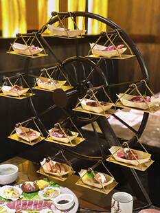 Сеть красного вращающегося колесного колеса Caudi Hotpot Hotpot персонализированный дисплей Barcut Creative Buffet Restaurant Hotel Wareware