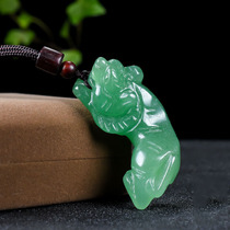 Hotan gold silk aventurine jade zodiac three-dimensional tiger jade pendant pendant for men and women alexandrite jade