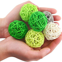 Sepak takraw willow ball kindergarten decorative ball pet toys Christmas decorations hanging rattan crafts