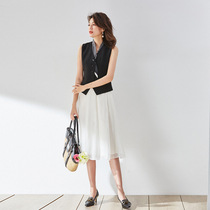 Shenghong carefully selects the 2023 autumn new style retro temperament commuting waist short suit vest for women 11023