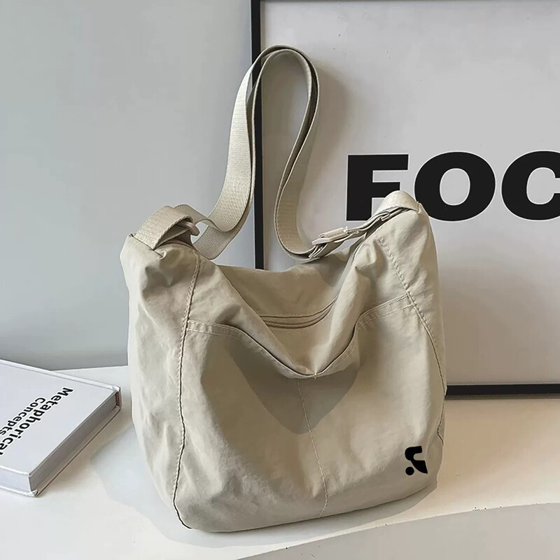 Japanese Canvas Crossbody Bag for Women, New Trendy Brand Casual Shoulder Bag, Large Capacity, Suitable for Class, Commuting, Lightweight Travel Backpack