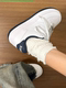 ເກີບ sneakers ແມ່ຍິງ 2026 ພາກຮຽນ spring ຮ້ອນແບບໃຫມ່ versatile ຄົນອັບເດດ: ຄົນອັບເດດ: ເກີບກິລາຫນາ sole ເກີບສີຂາວສໍາລັບແມ່ຍິງ