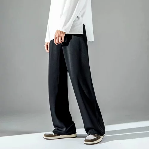 Случайные штаны Мужчины-это весна