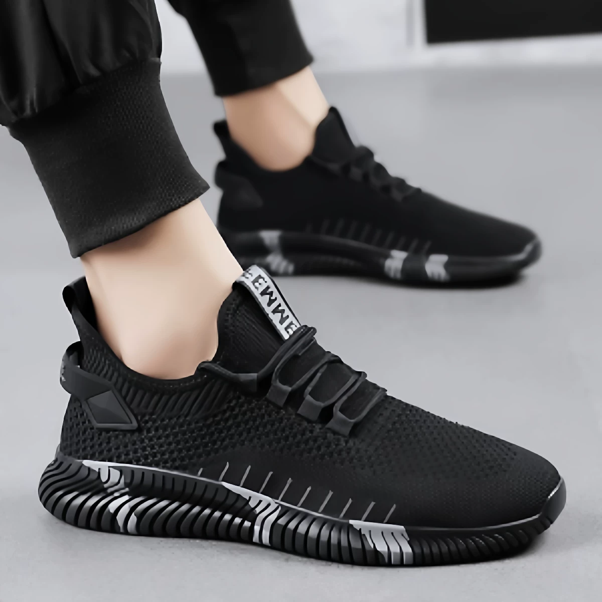 Старые пекинские cloth shoes мужские нескользящие дышащие сетчатые обувь на плоской подошве легкая повседневная обувь мужской хлопчатобумажной ткани обувь для всех сезонов