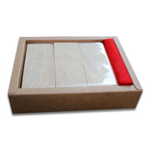 The treasure of the store camphor root material wardrobe is insect-proof and moth-proof natural camphor wood blocks and camphor wood strips rich in fragrance and durable.